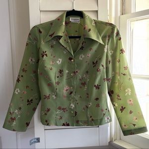 Gorgeous Cropped Long Sleeve Blouse 🌿